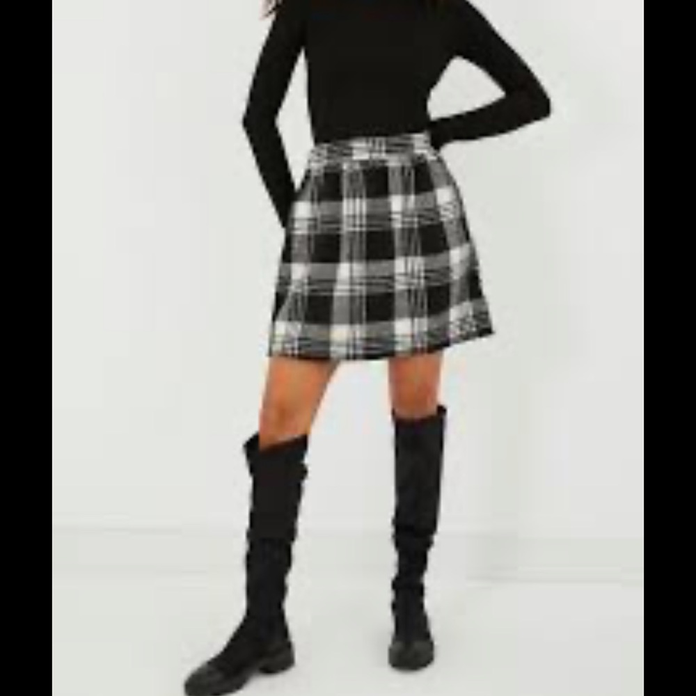 Black and White Plaid Tartan Mini Short School Girl Skirt